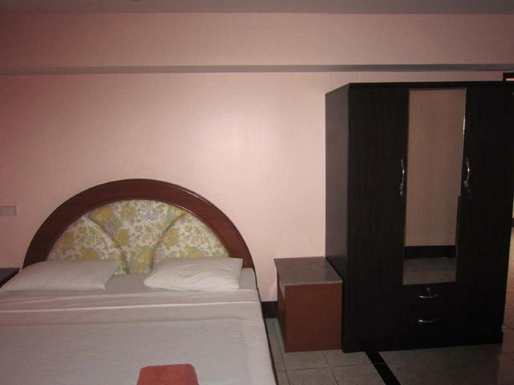 Aa Guesthouse Pattaya Bagian luar foto